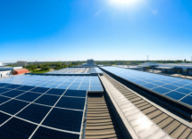 come trasformare il tuo tetto in una fonte di energia e risparmio 1750230458